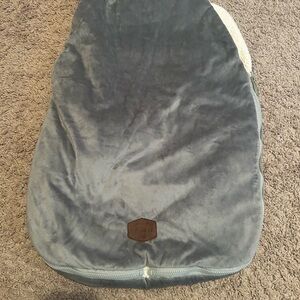 JJ Cole bundle me seat cover